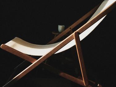 WOOD AND COTTON FOLDING LOUNGER — Ecru 1