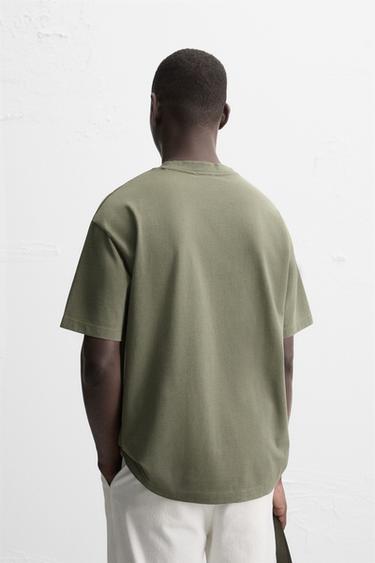 T-SHIRT HEAVYWEIGHT BASIQUE - Kaki de Zara - Image 2