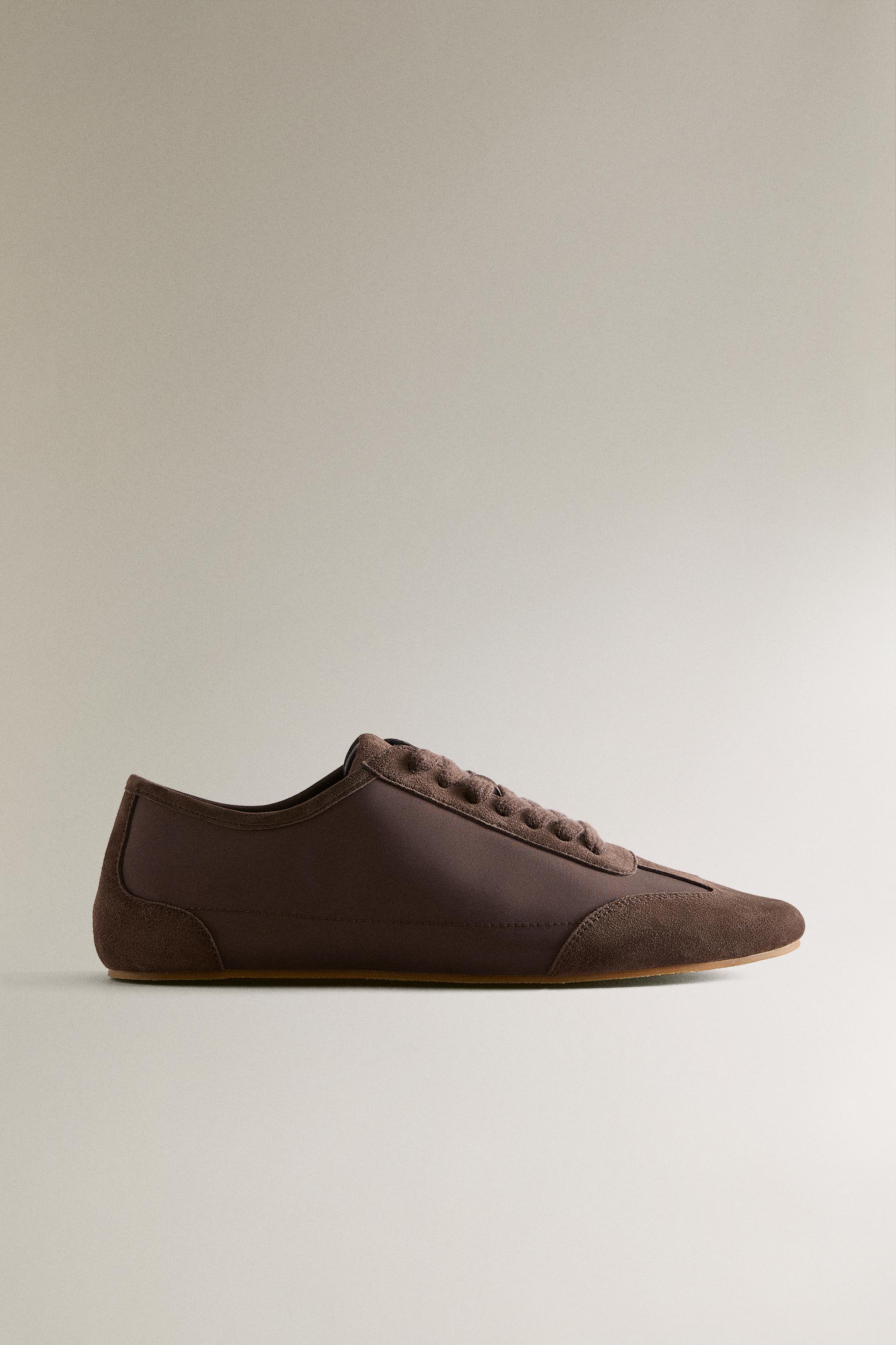 TENNIS EN CUIR