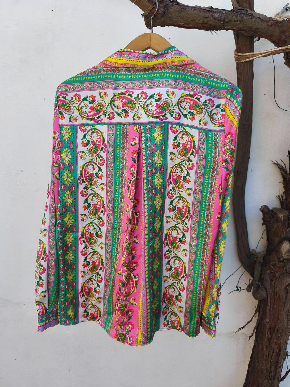 PRINTED SHIRT WITH A SATIN FINISH - Image 3