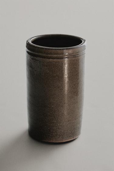 LOW CYLINDRICAL VASE - Brown by Zara