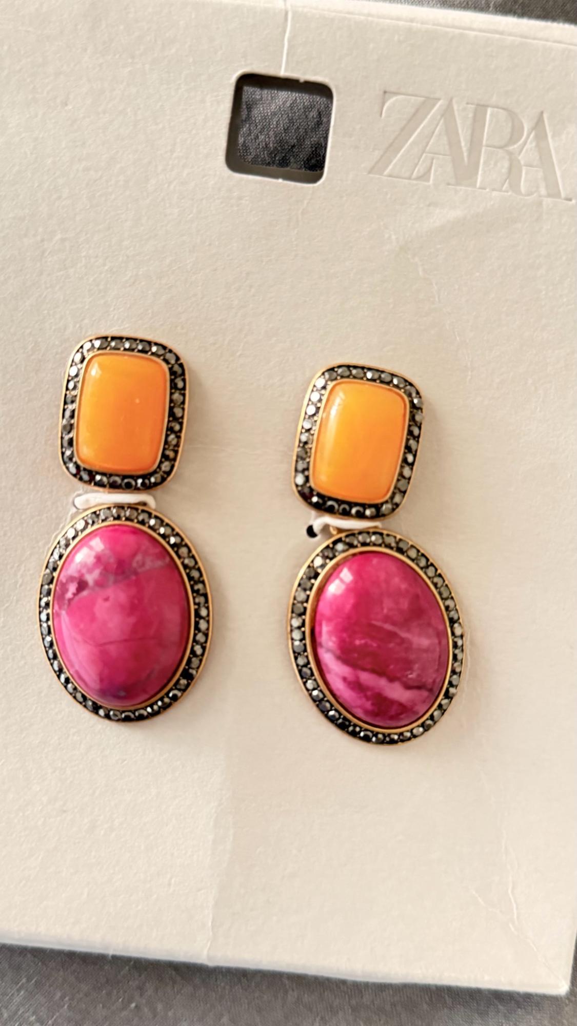 STONE SHINE EARRINGS - Image 3