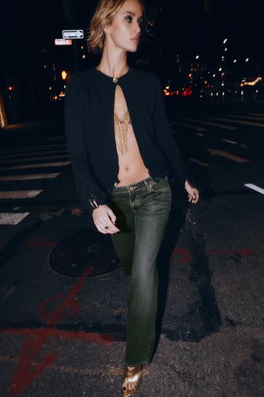 جاكيت محاك بشراشيب - أسود الخاص بـ Zara