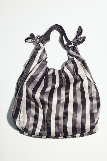Zara KNOTTED SATIN EFFECT MAXI BUCKET BAG - Multi-color