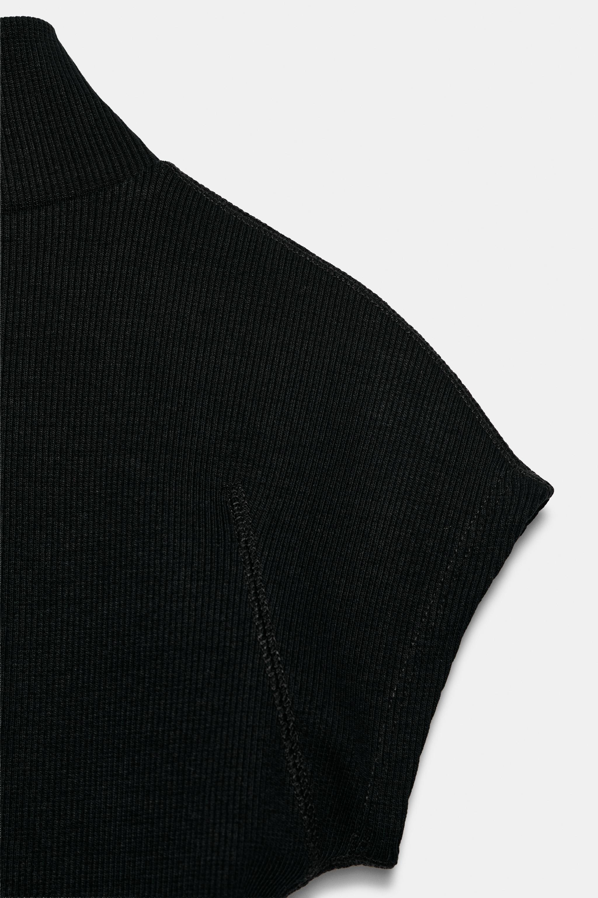 HIGH-NECK RIB T-SHIRT