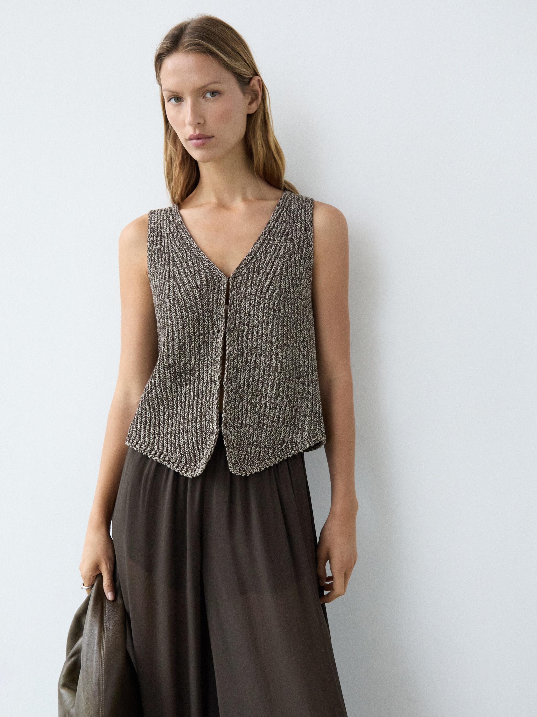 Cotton blend V-neck knit vest