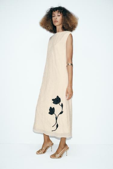 MIDI DRESS WITH CONTRAST FLOWER - Oyster-white by Zara