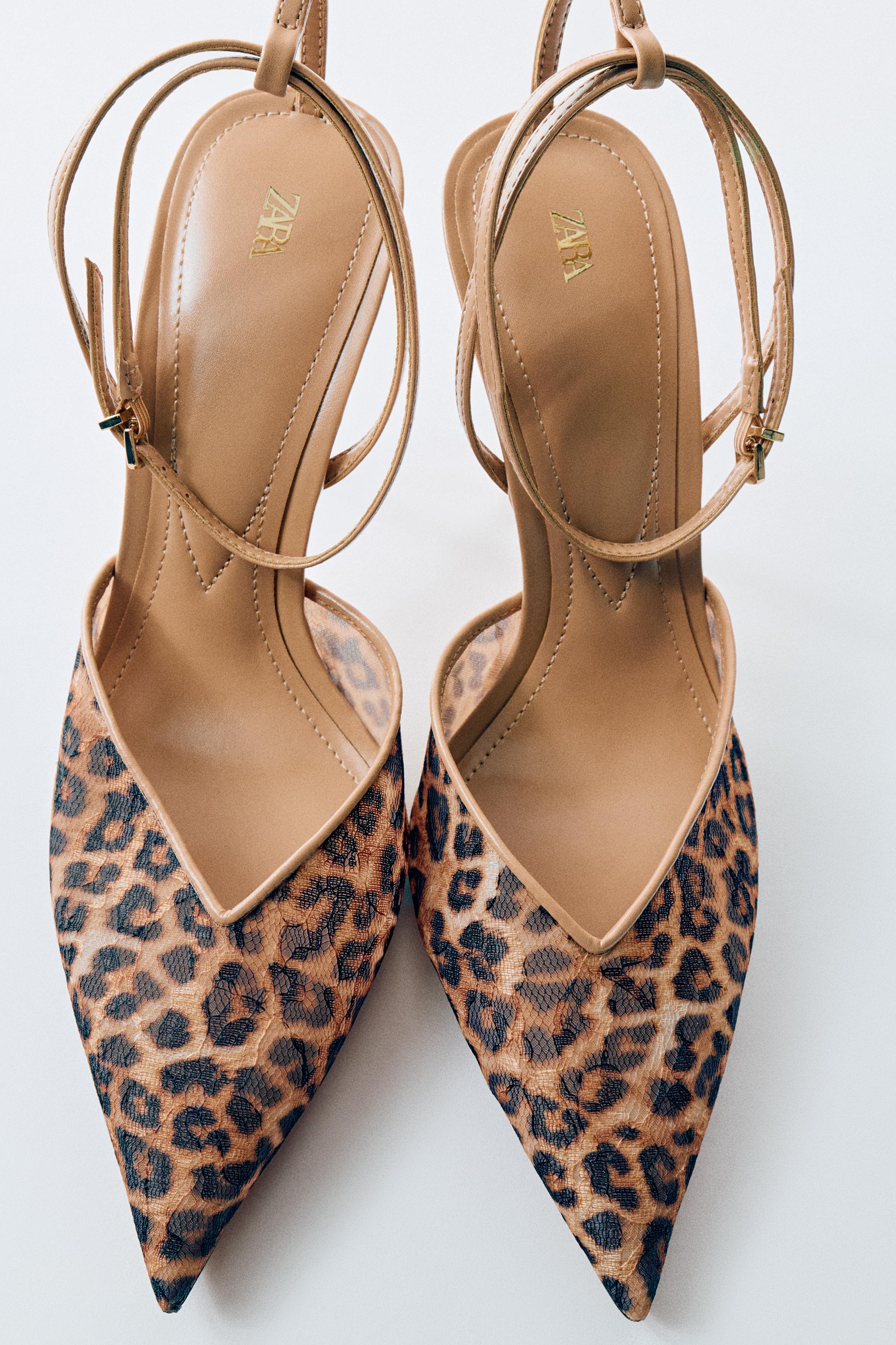 PRINTED MESH SHOES