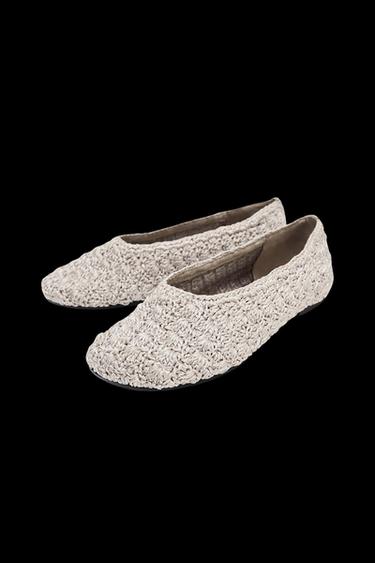 BALLERINA MIT ZOPFMUSTER - Beige von Zara