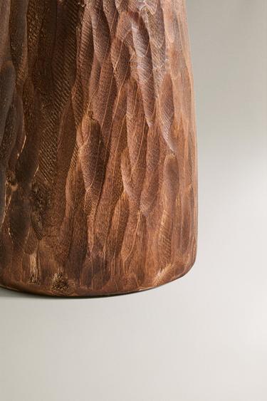 VASE DÉCORATIF EN BOIS - Kaki de Zara - Image 3