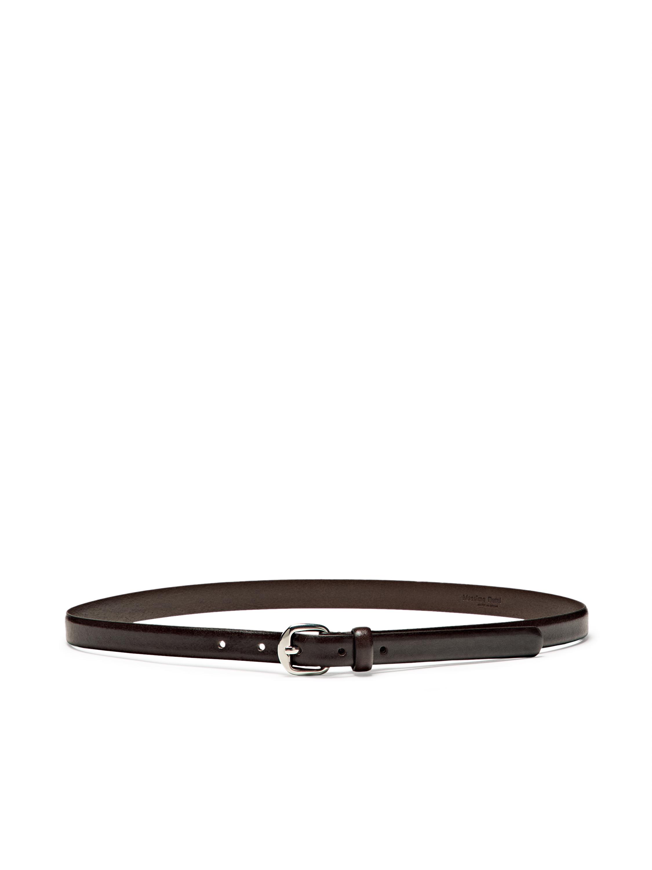 Leather belt with arched buckle