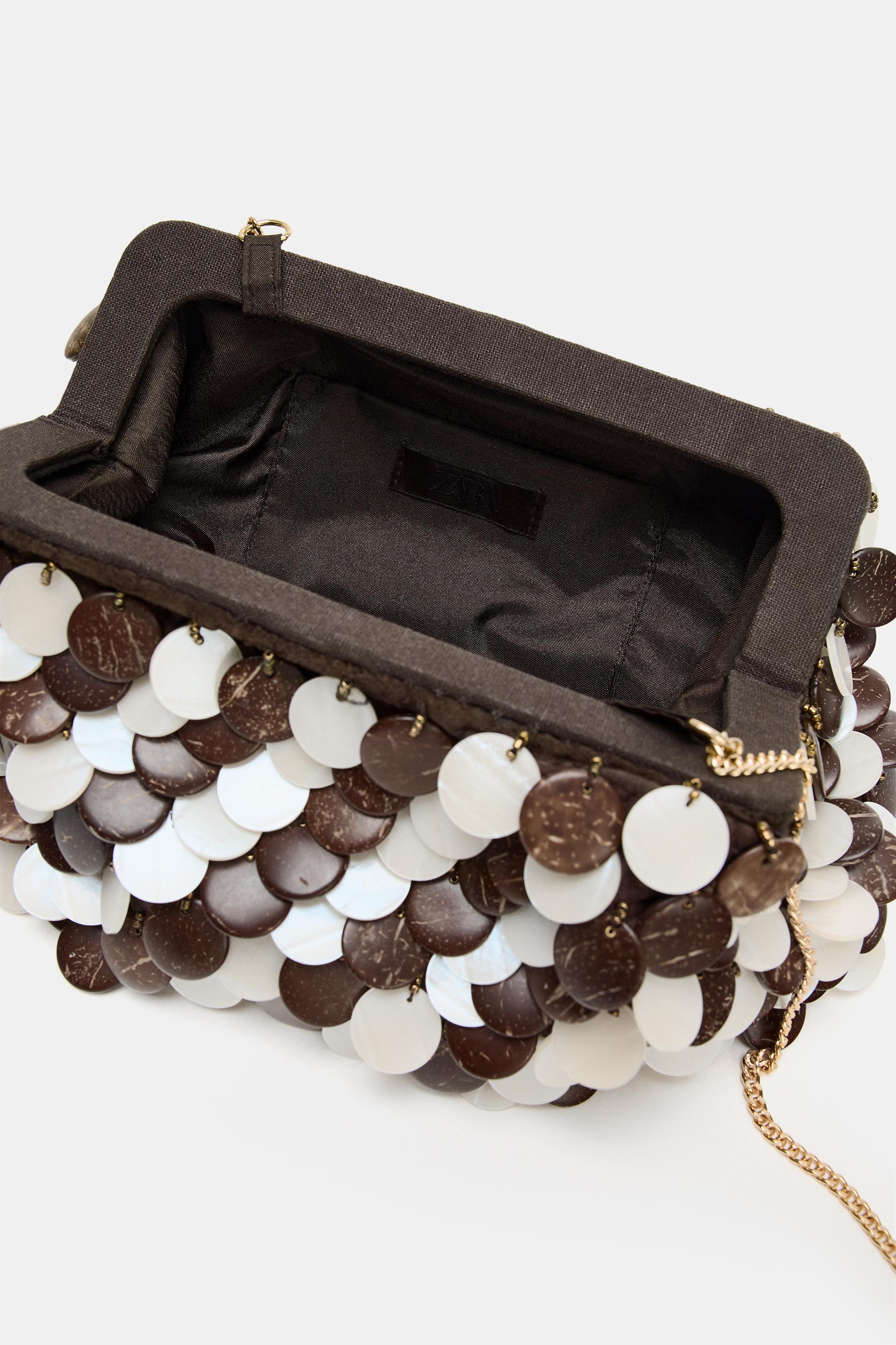 APPLIQUÉ POUCH BAG