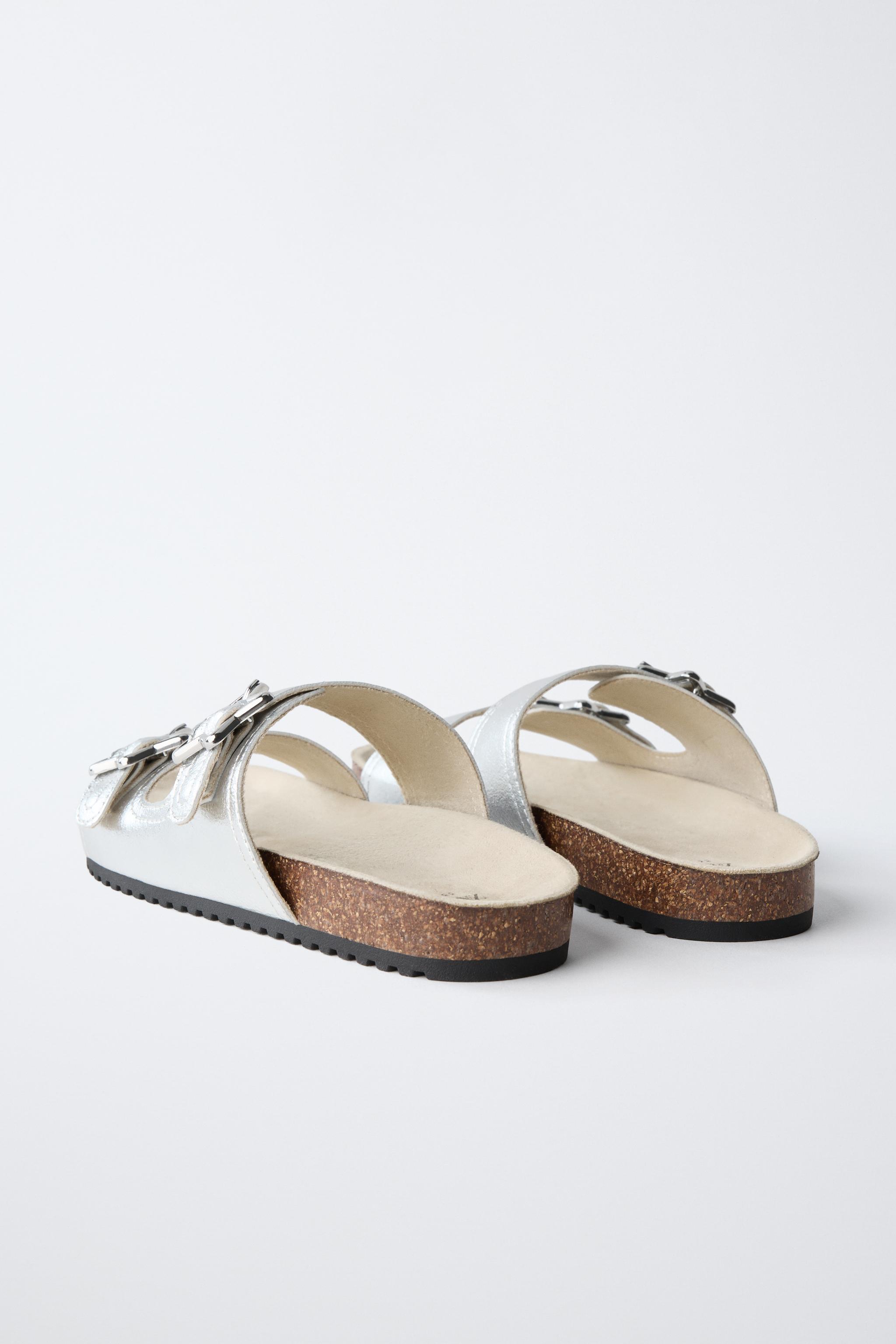 Детские сандалии Zara METALLIC BUCKLE SANDALS — фото 5