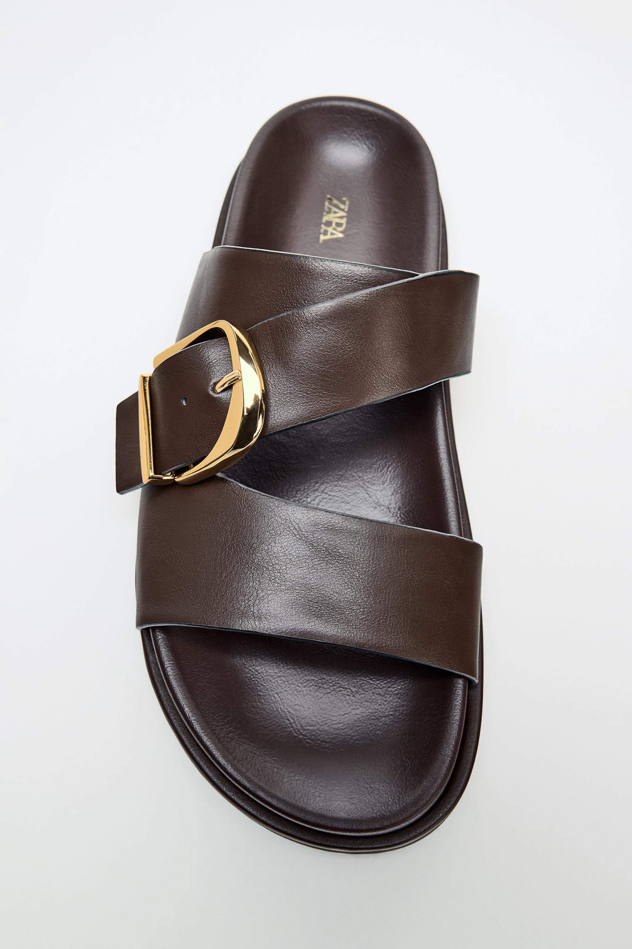 BUCKLED FLAT SANDALS