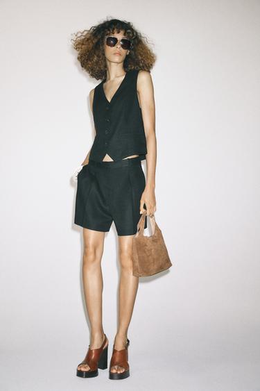 BERMUDA TIRO ALTO CON LINO - Negro de Zara
