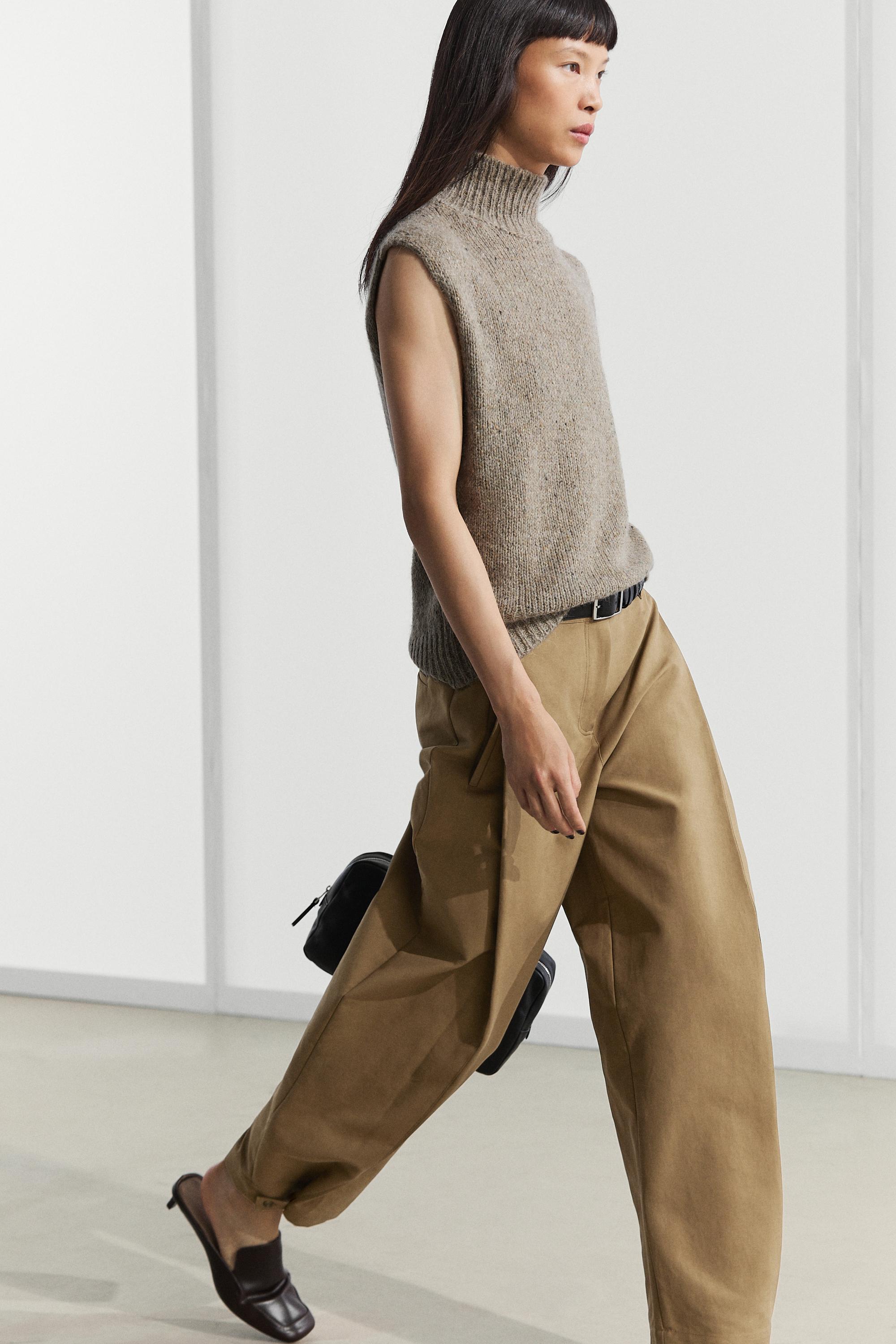 Pantalon barrel fit à plis latéraux