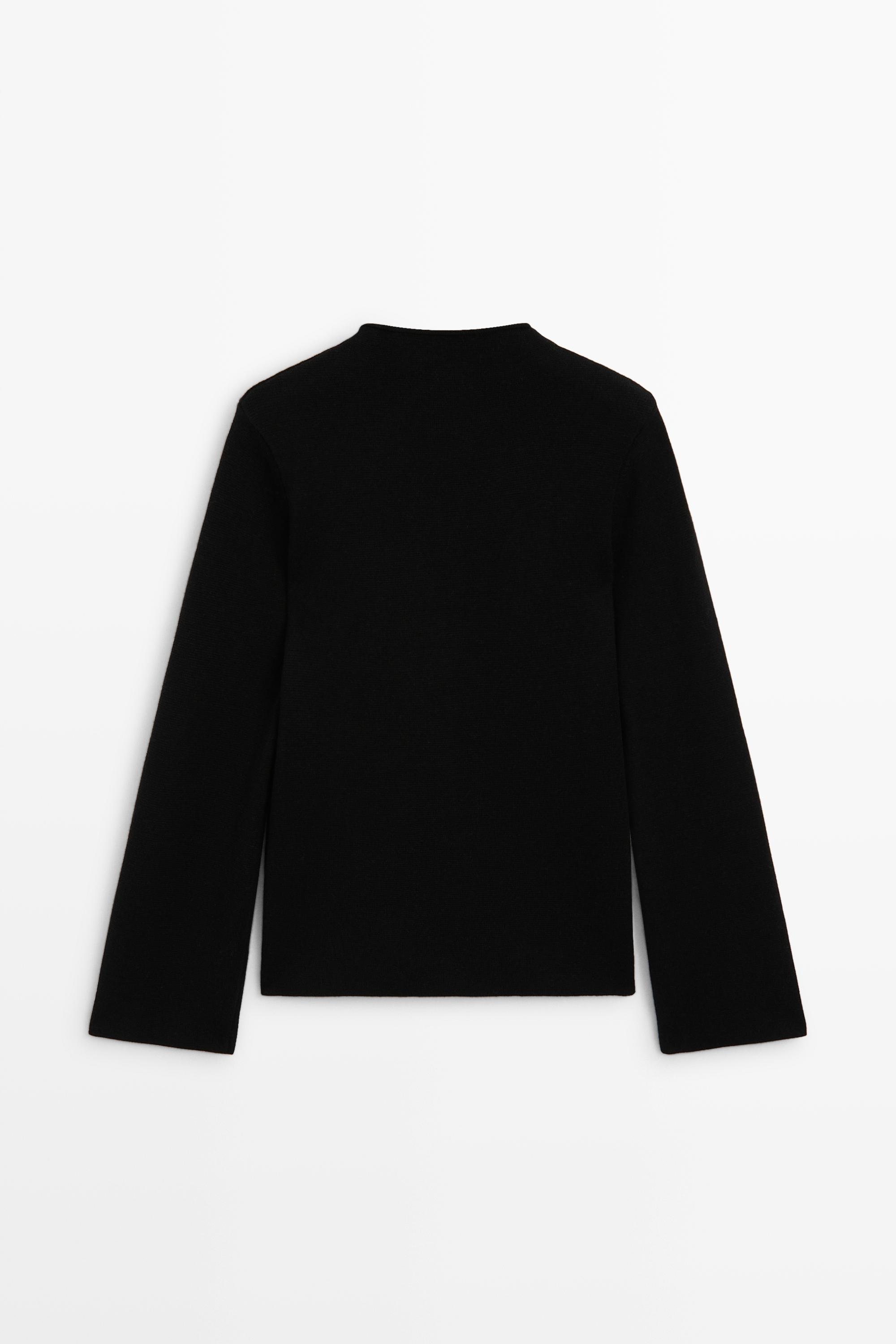 Multi-button knit cardigan