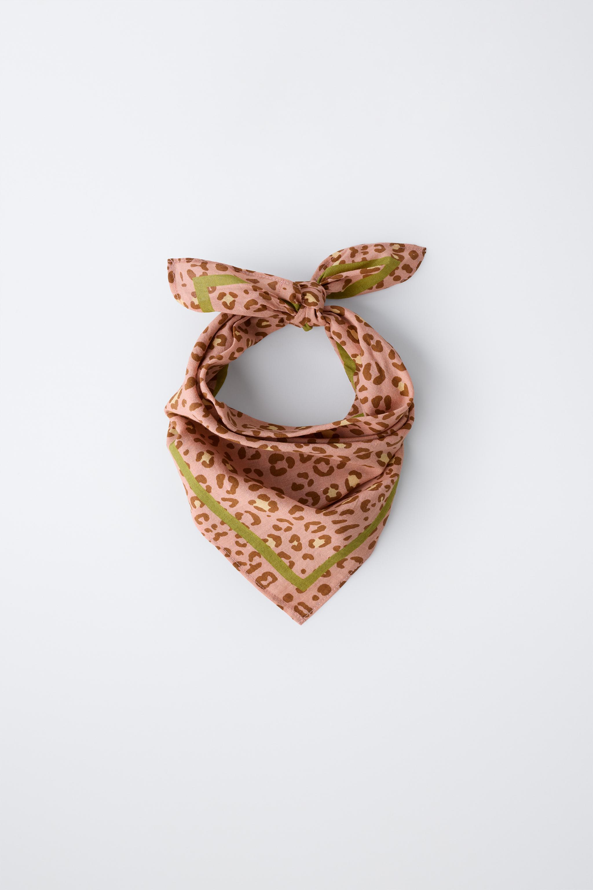 ANIMAL PRINT BANDANA — Brown