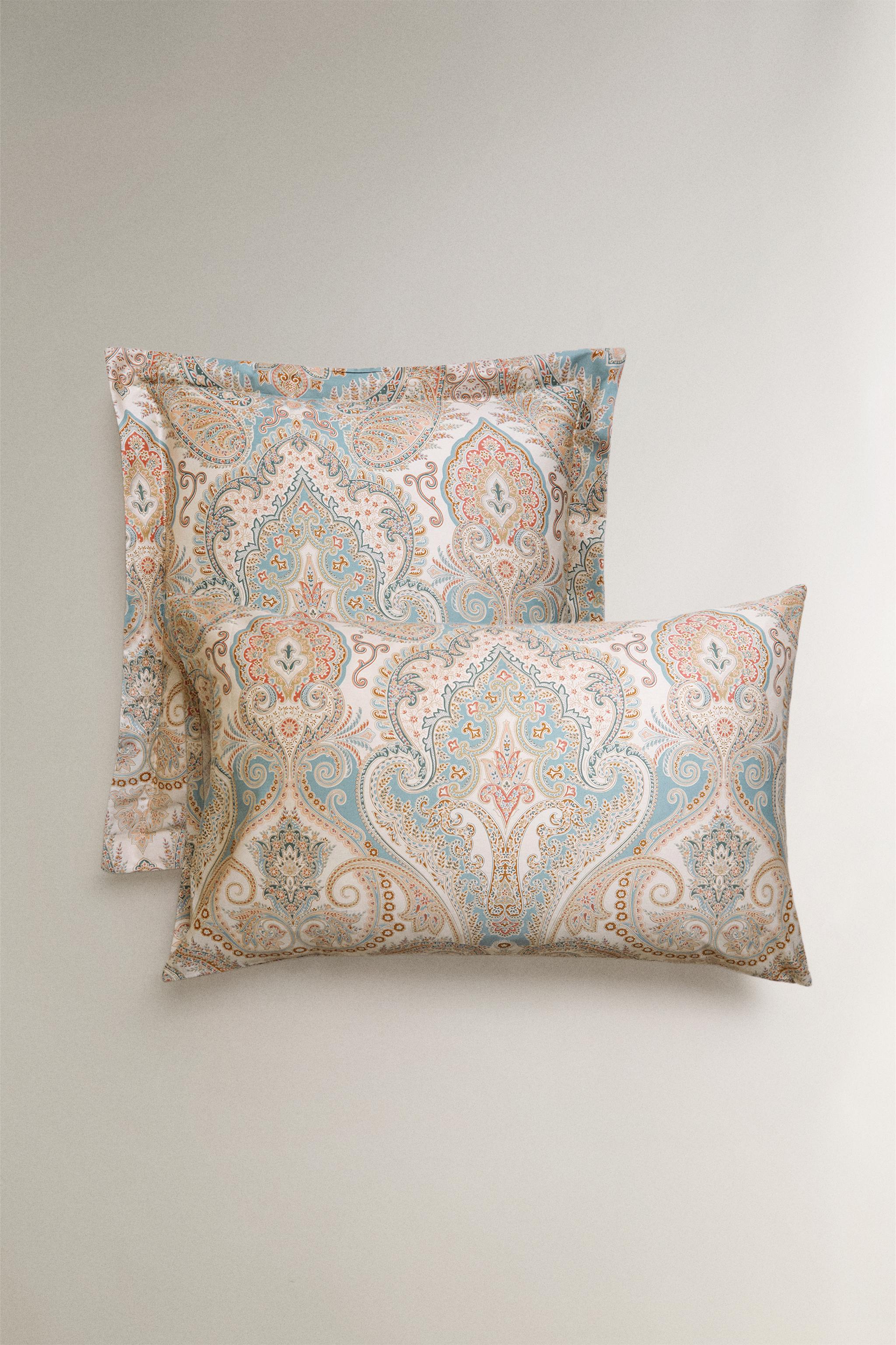 PAISLEY SATEEN PILLOWCASE — Ecru