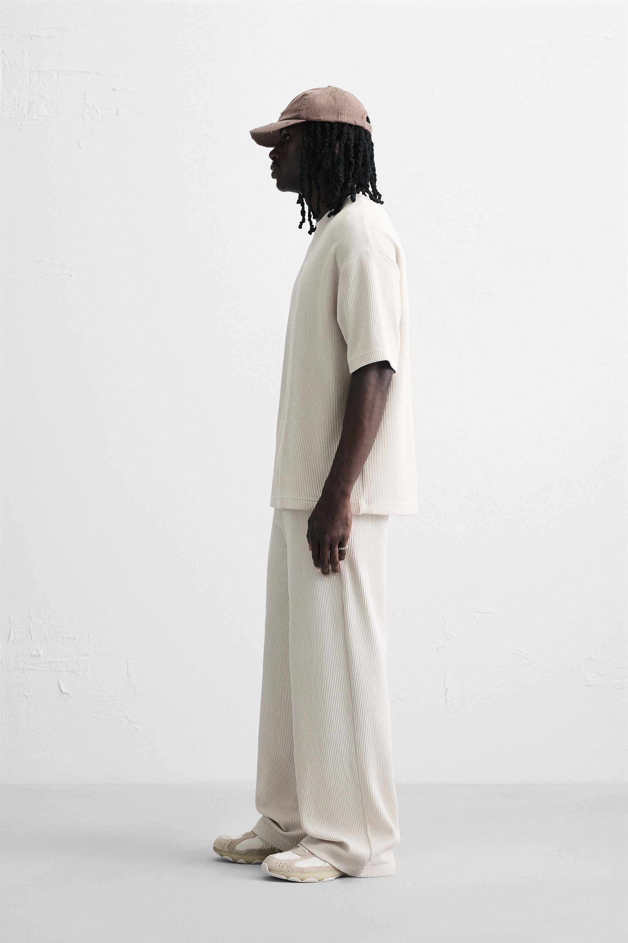 VERTICAL TEXTURED JOGGER PANTS