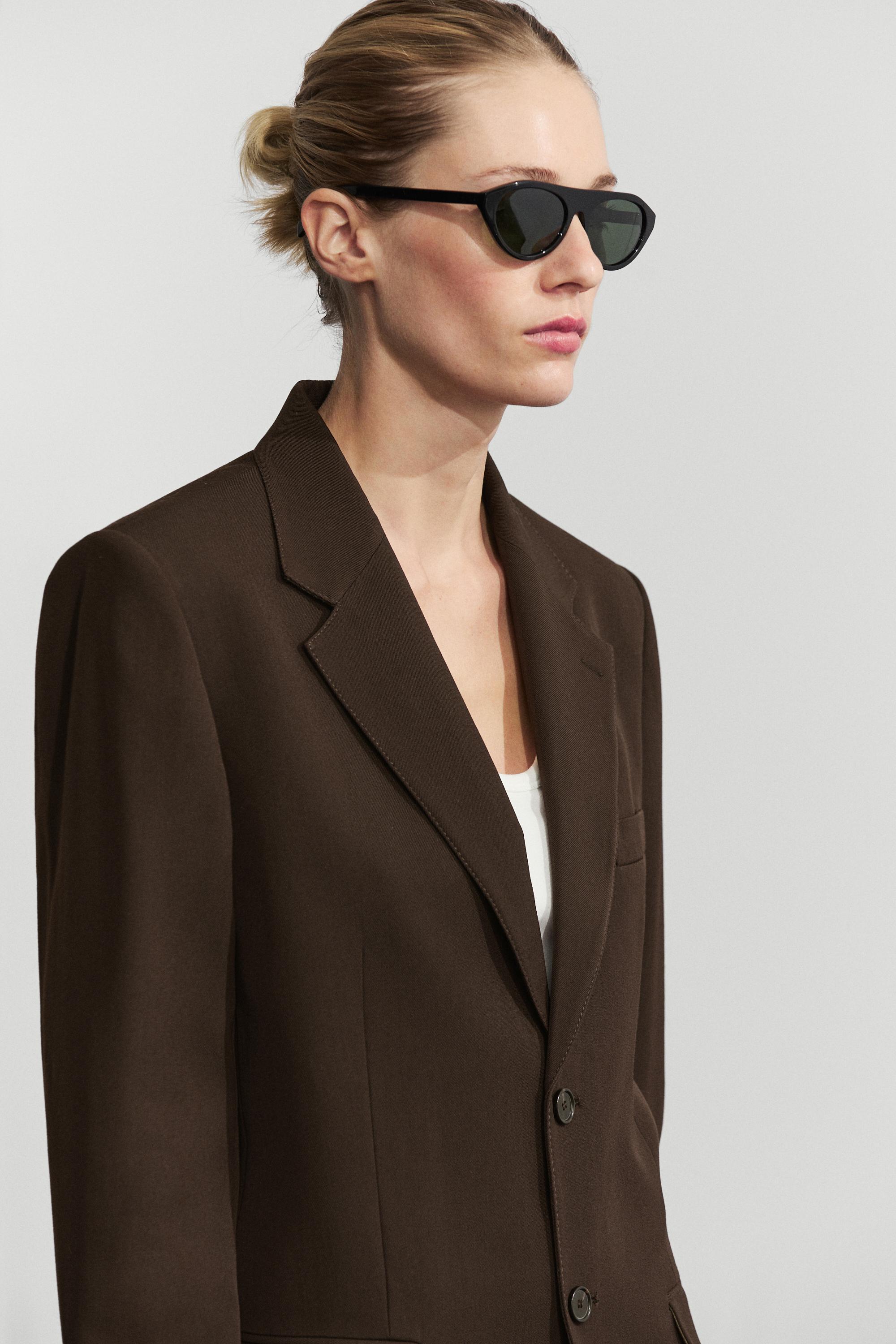 Fluid wool blend blazer total look