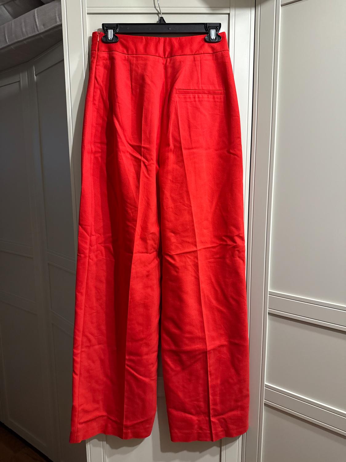 RED TROUSERS - Image 3