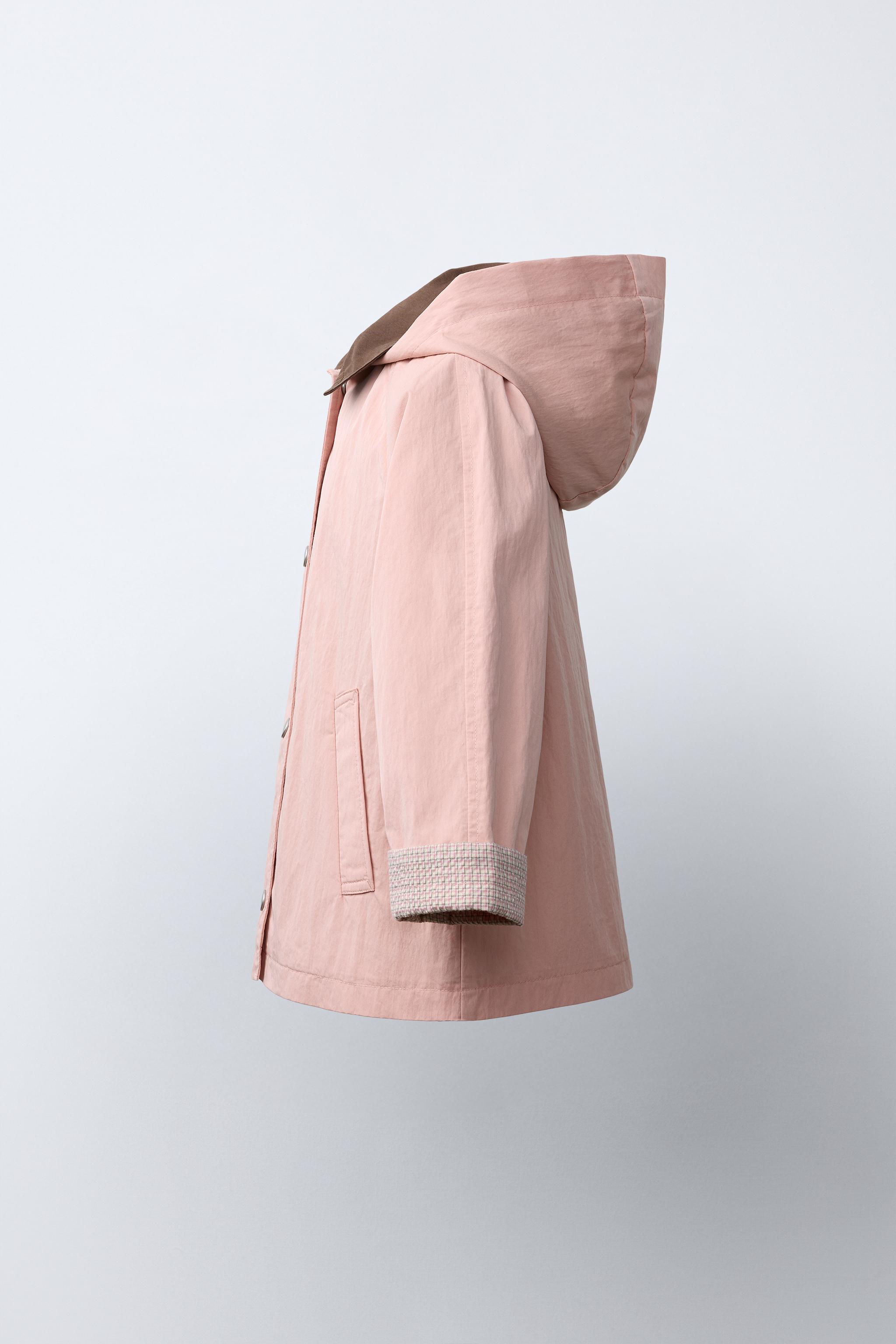 LIGHTWEIGHT HOODED PARKA
