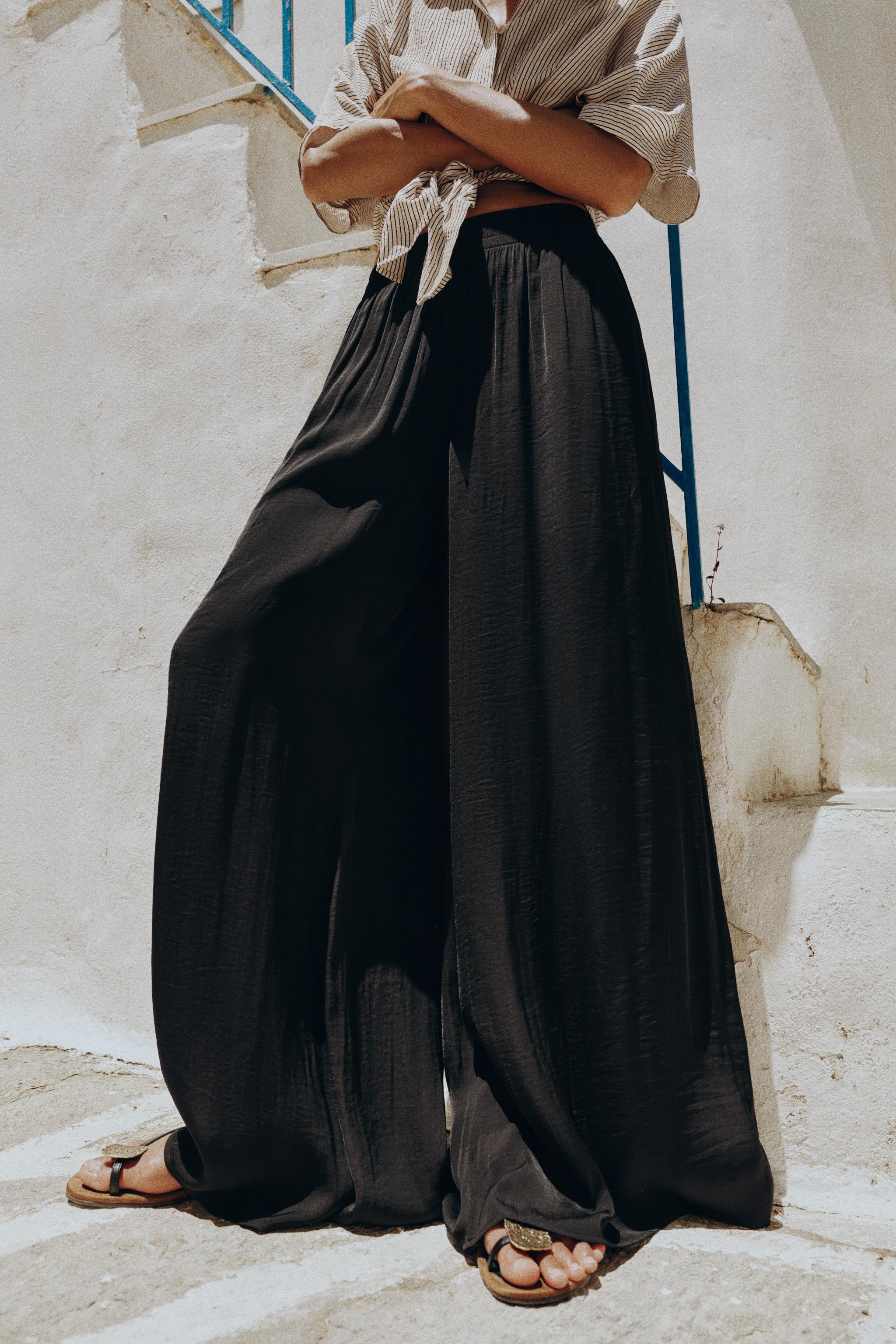 FLOWY WIDE LEG PANTS — Black