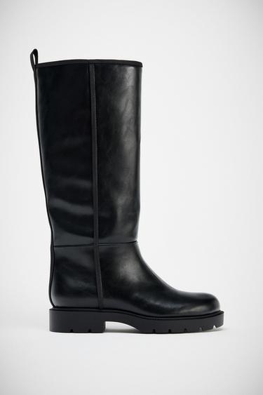 BOTA DETALLE PESPUNTE - Negro de Zara