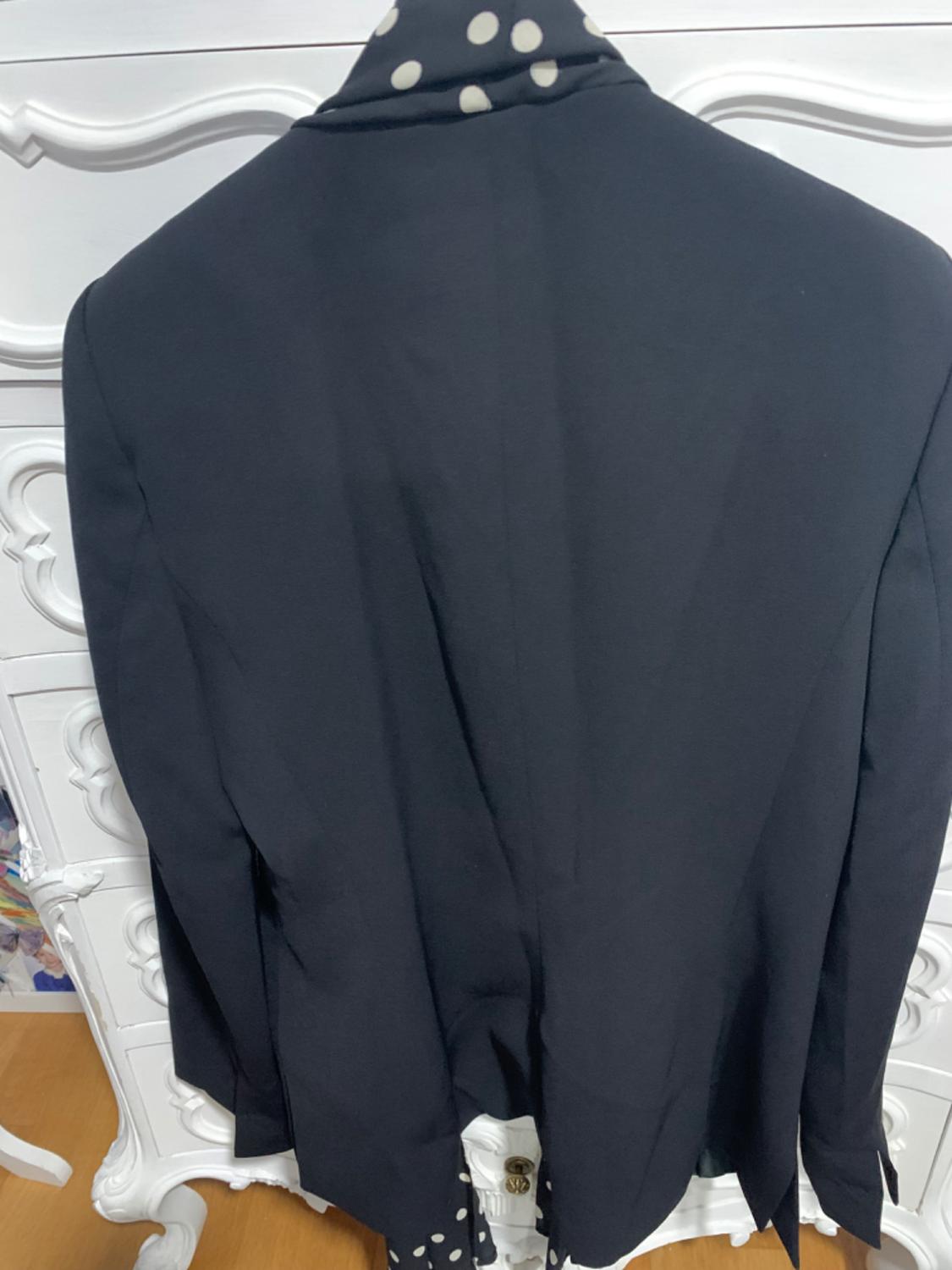BLAZER WITH POLKA DOT SCARF - Image 3