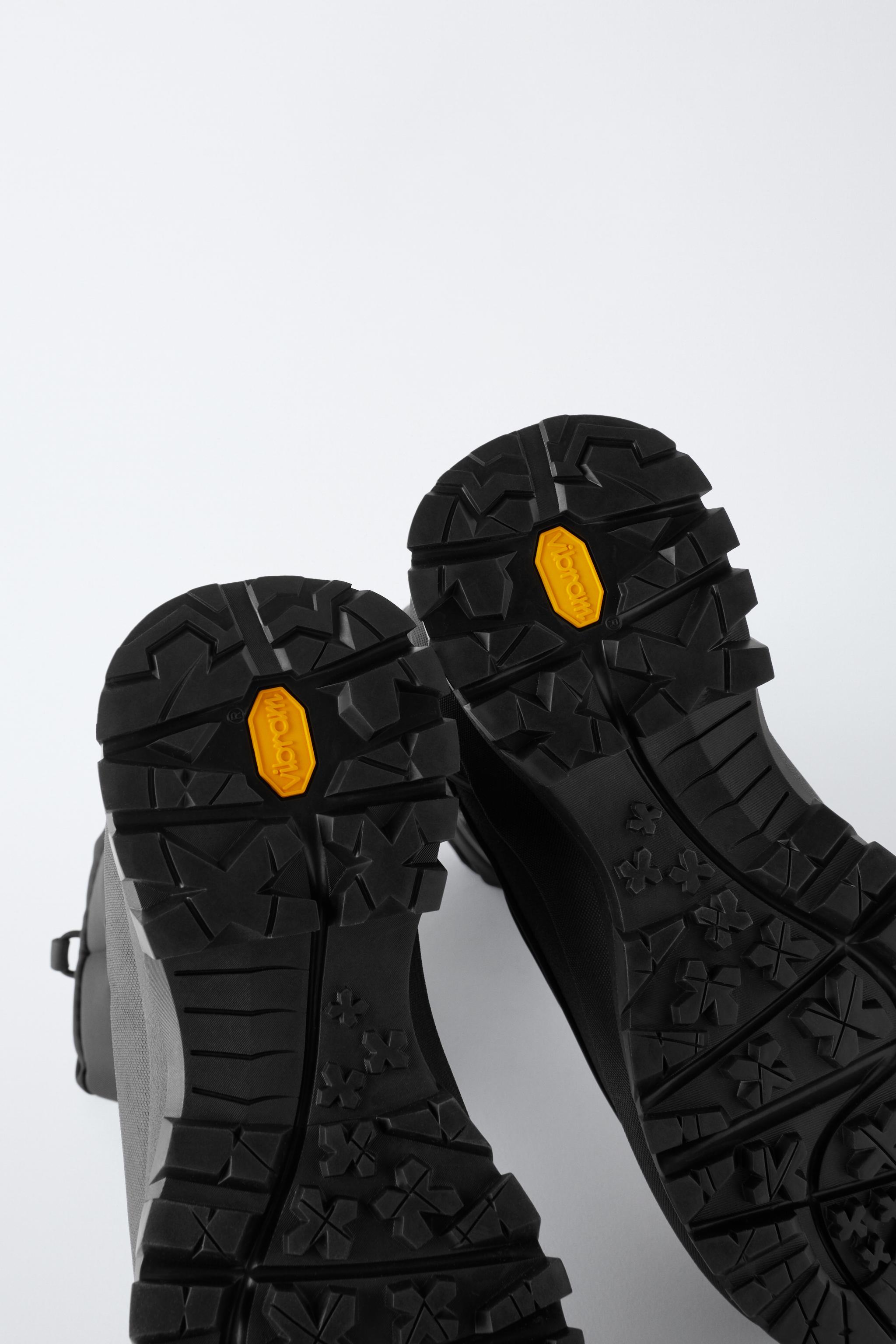 関税負担☆ZARA☆SKI COLLECTION WATER AND WIND PROTECTION REC (ZARA/ダウンジャケット・コート)  113361476【BUYMA】