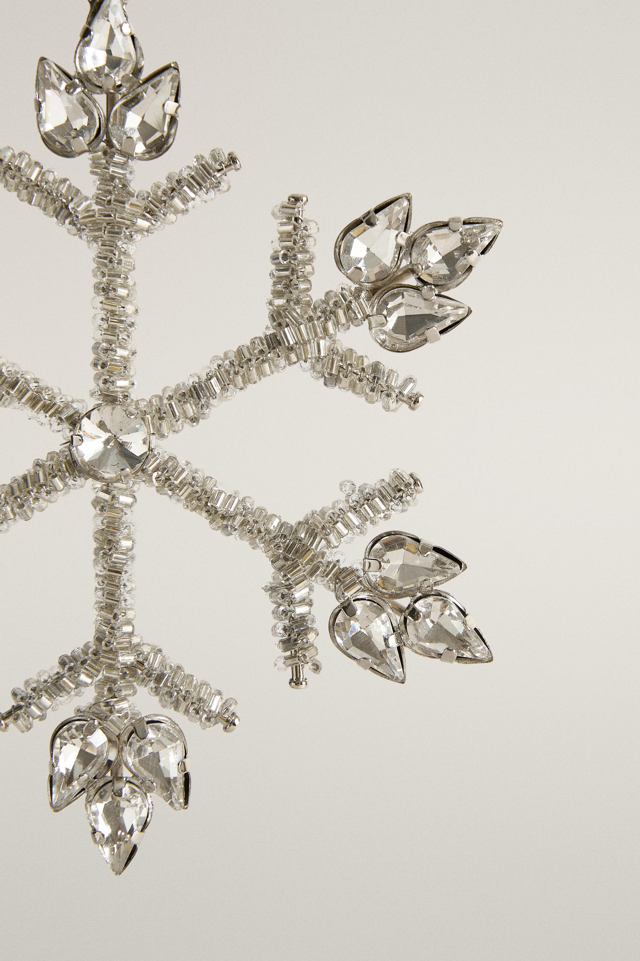 CRYSTAL SNOWFLAKE CHRISTMAS TREE ORNAMENT