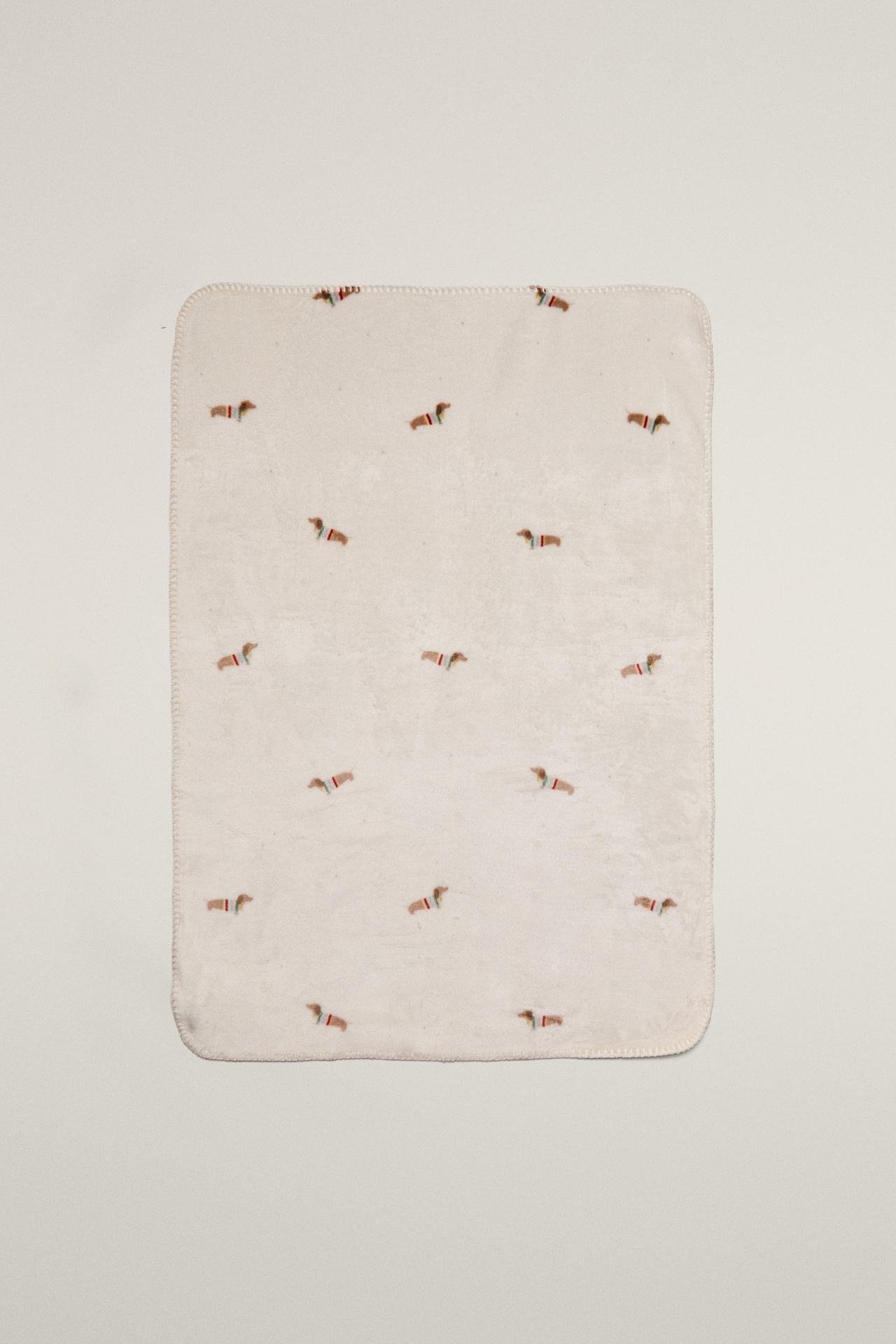 BABY DACHSHUND FLEECE BLANKET — Multicolored