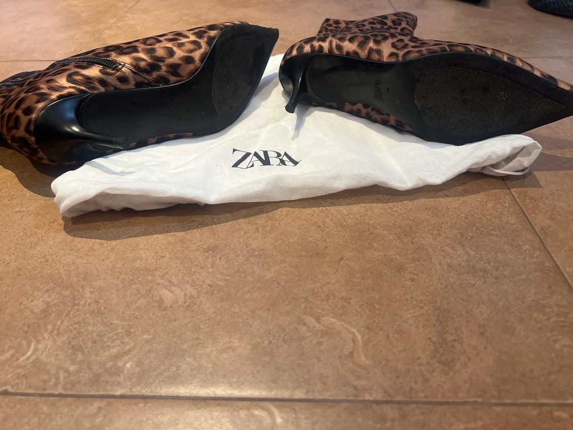 ANIMAL PRINT HIGH HEEL ANKLE BOOTS - Image 5