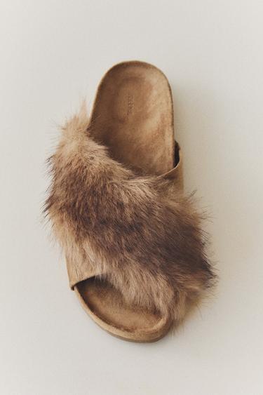Zara ASYMMETRIC FAUX FUR SANDALS - Brown