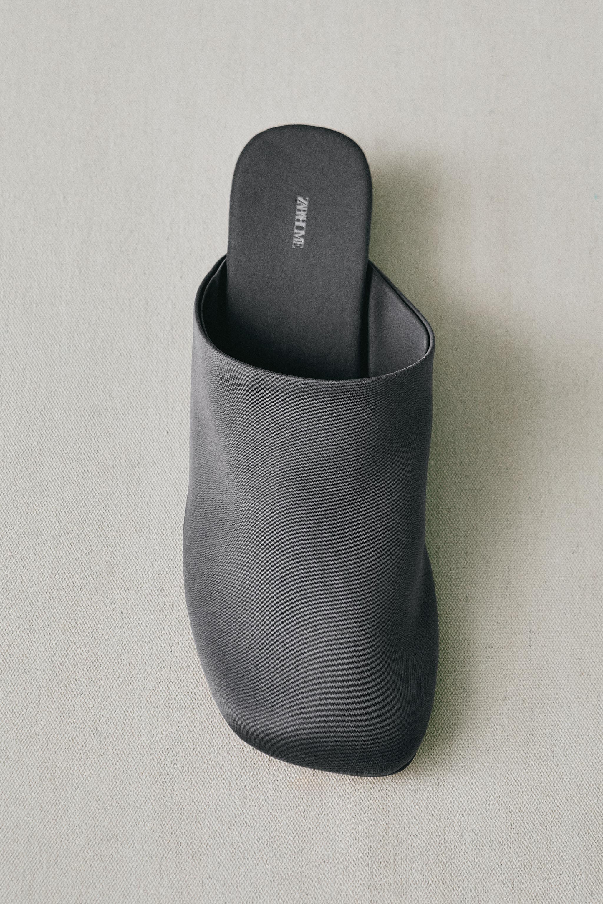 MULE SATIN À TALON