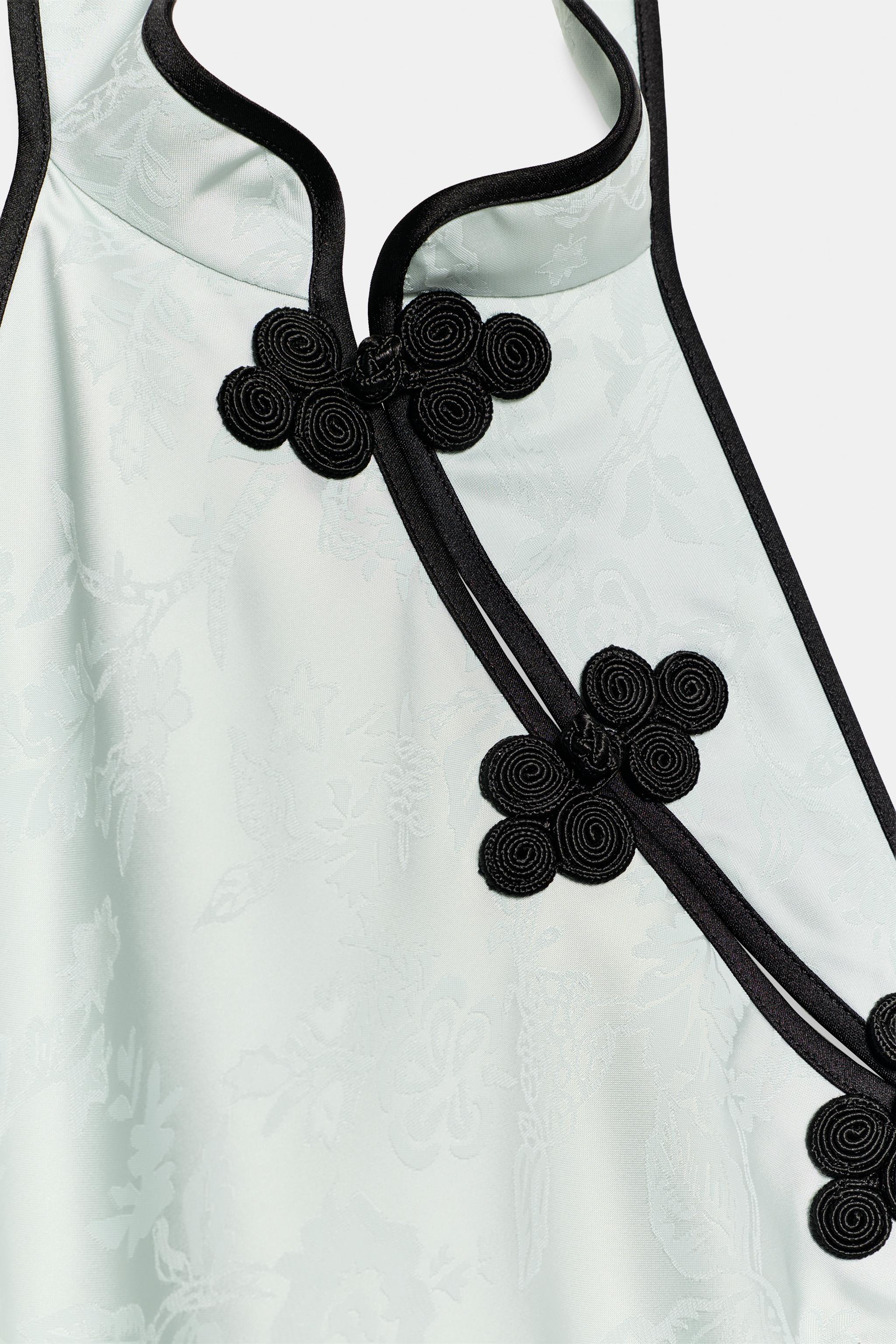 MIDI JACQUARD FROG FASTENING DRESS