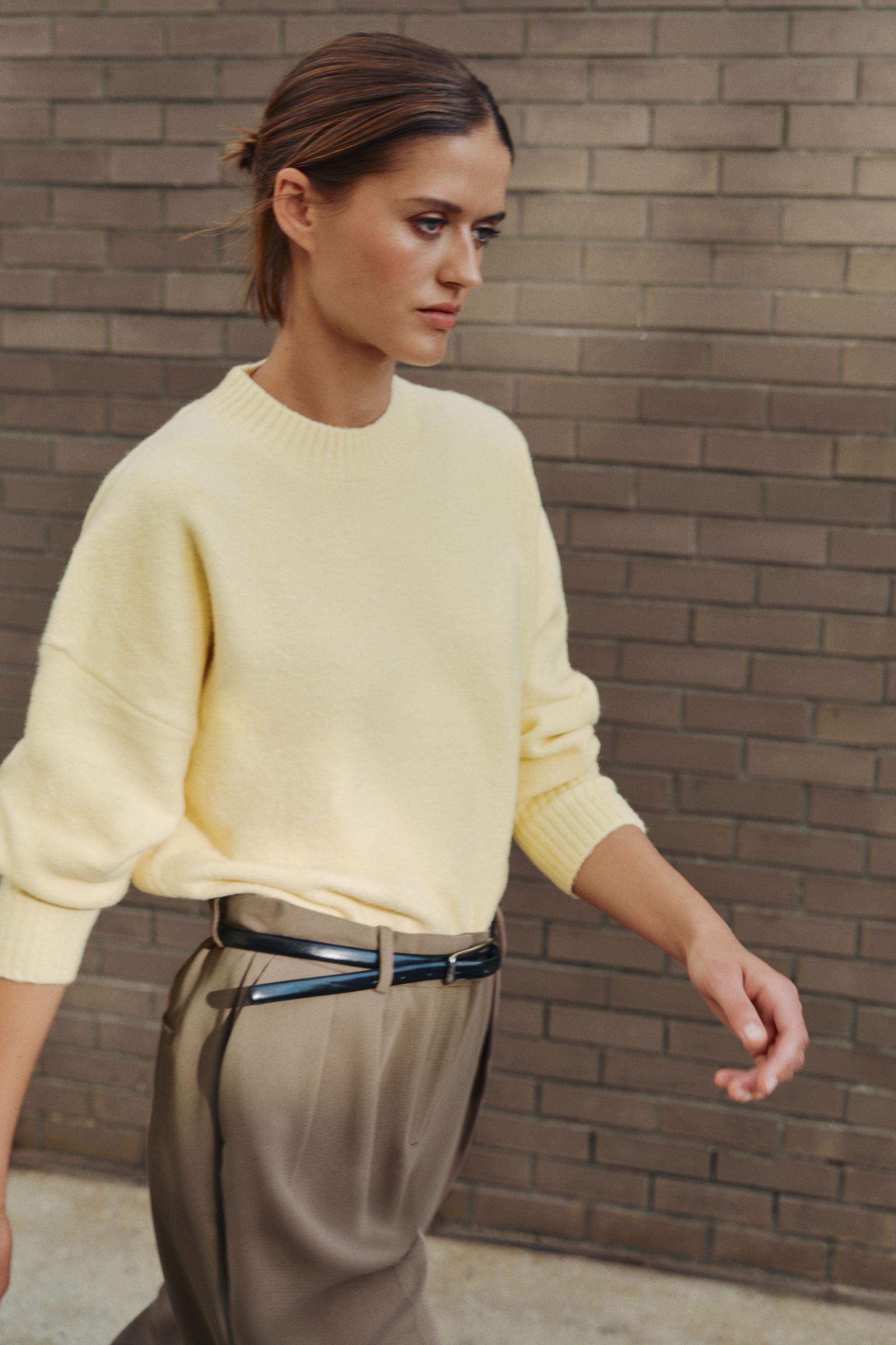 SOFT KNIT JUMPER