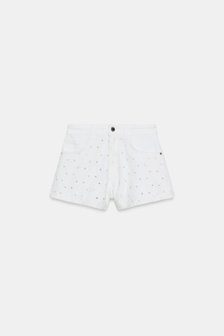 SHORTS Z1975 BORDADOS PERFORADOS TIRO MEDIO