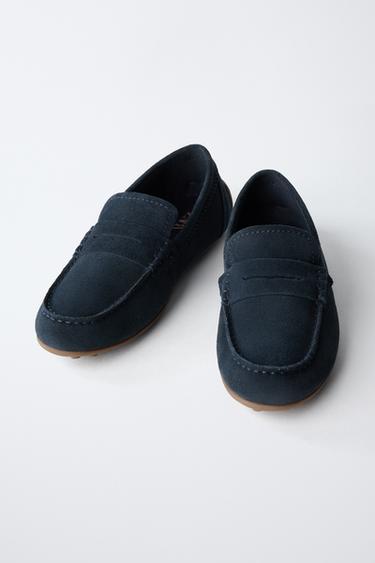 MOCASSINS EN CROÛTE DE CUIR - Bleu marine de Zara - Image 2