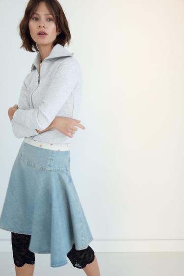 FALDA MIDI DENIM TRF - Azul claro de Zara