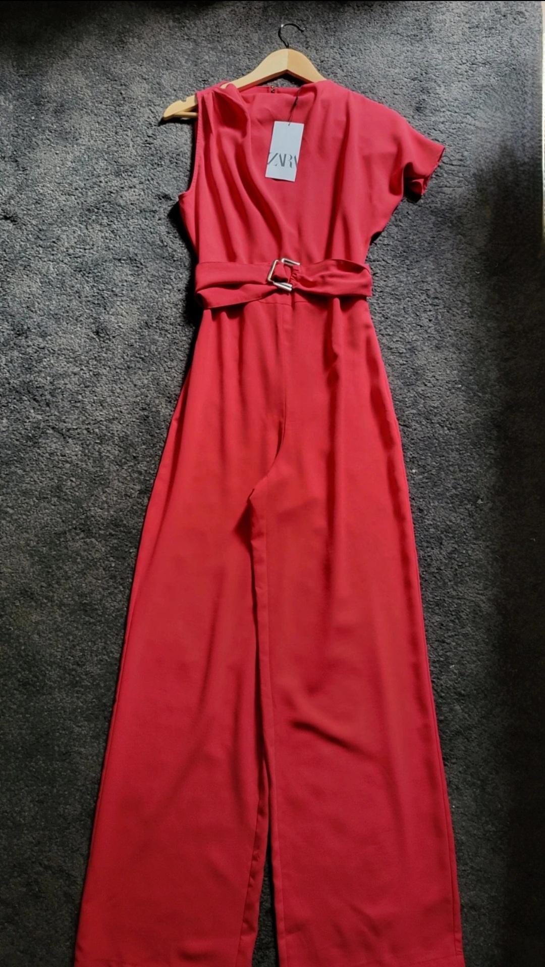 ASYMMETRIC CREPE JUMPSUIT WITH BUCKLE - Image 4