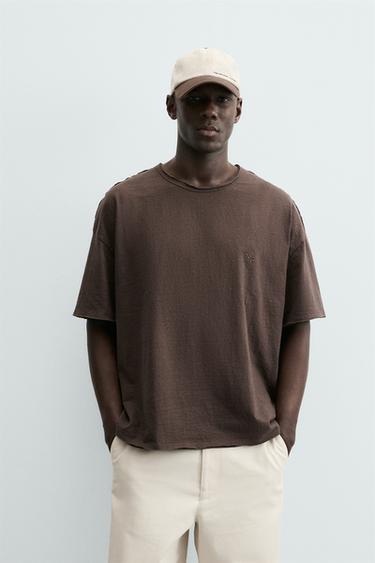 EMBROIDERED FLOWER T-SHIRT - Chocolate brown by Zara