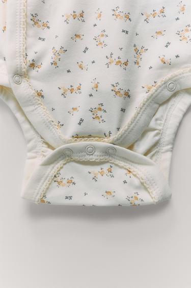 LOT DE TROIS BODYS COL KIMONO FLEURS QUALITÉ DOUCE - Gris de Zara