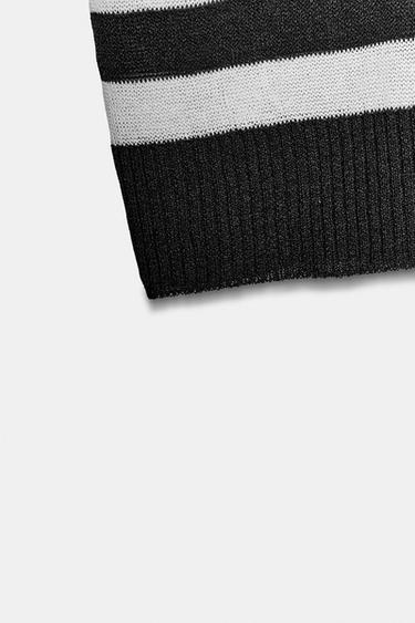 KURZÄRMLIGES STRICKTOP - Gestreift von Zara