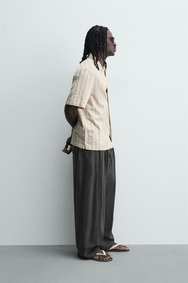 CHEMISE FLUIDE À RAYURES - Écru de Zara - Image 3