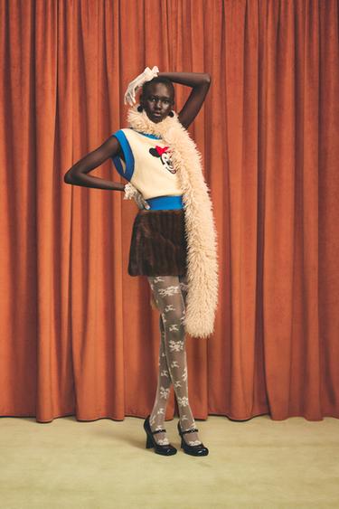 Zara HARRY LAMBERT FOR ZARA X DISNEY 人造毛皮圍巾 - 裸色 - 圖片 0