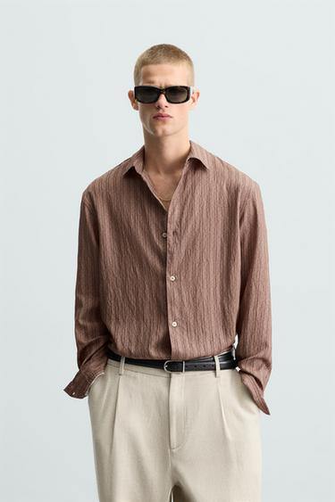 CAMISA FLUIDA RAYAS - Rosado oscuro de Zara