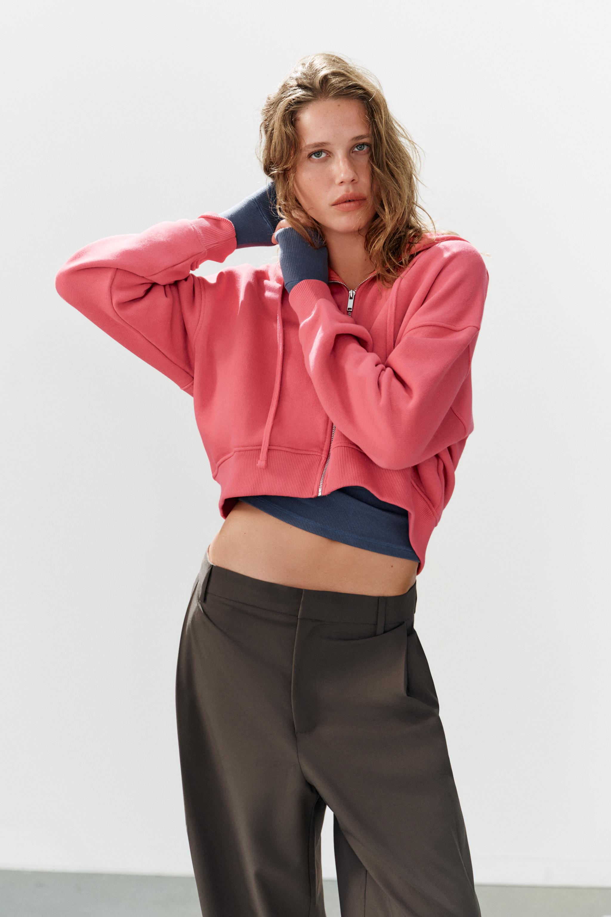 STRIPED PLEATED PANTS