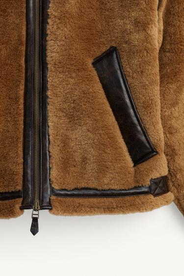 BLOUSON MATIÈRE SYNTHÈTIQUE AVEC EFFET FOURRURE À CONTRASTE ÉDITION LIMITÉE - Marron de Zara - Image 10